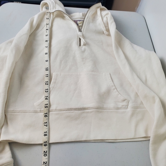 Aerie White Cropped Hooded Sweatshirt - Picture 5 of 5